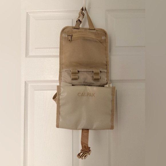 Calpak Terra Hanging Toiletry Bag - Picture 9 of 15